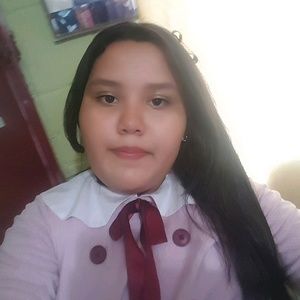 Meet your Posher, Lorena